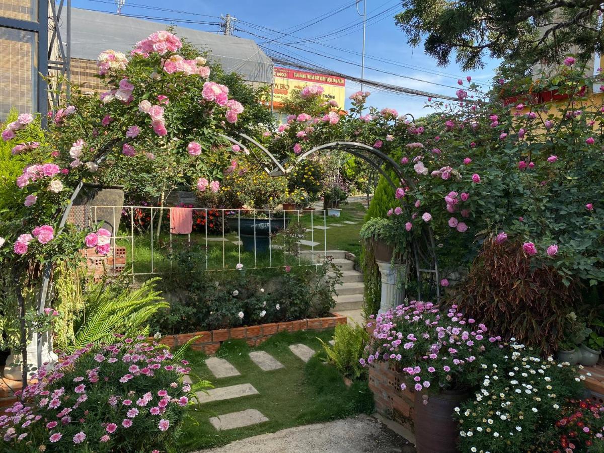 Homestay Khu Vuon Hoang Gia Далат Экстерьер фото